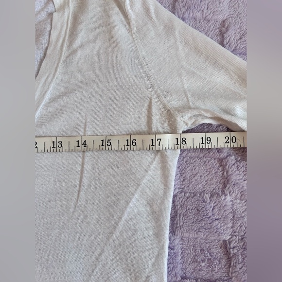 LOFT White V-Neck Long Sleeve Button Cardigan Size Medium - Picture 4 of 5